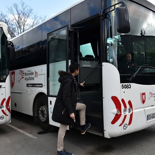 Autobús de Nouvelle Aquitaine Transports 64